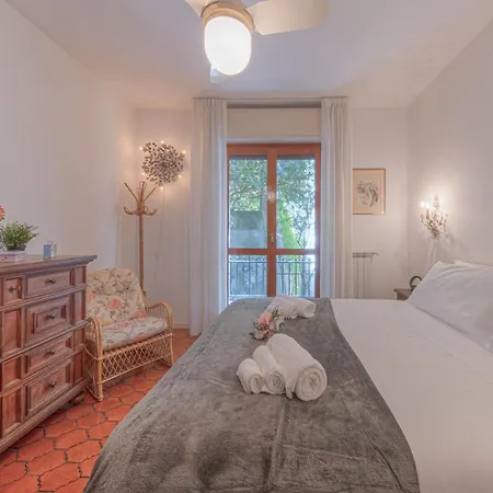 Comodo E In Ottima Posizione *