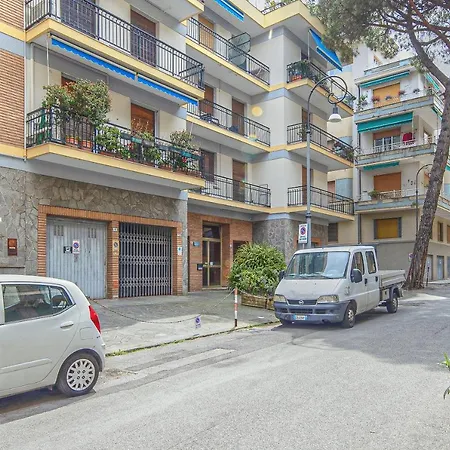 Comodo E In Ottima Posizione *