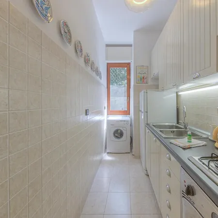 Comodo E In Ottima Posizione Appartement Rapallo