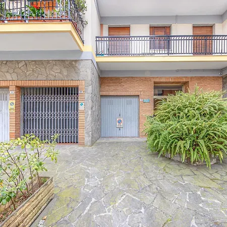 Comodo E In Ottima Posizione * ראפאלו